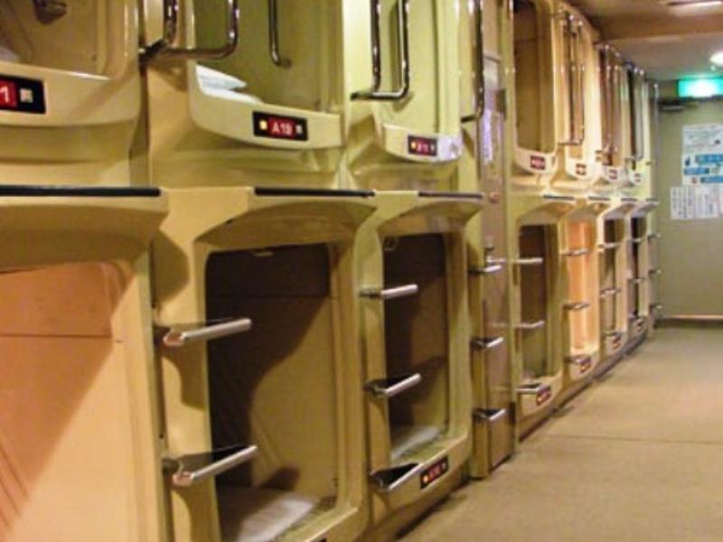 Capsule And Sauna Rosco Токио Екстериор снимка